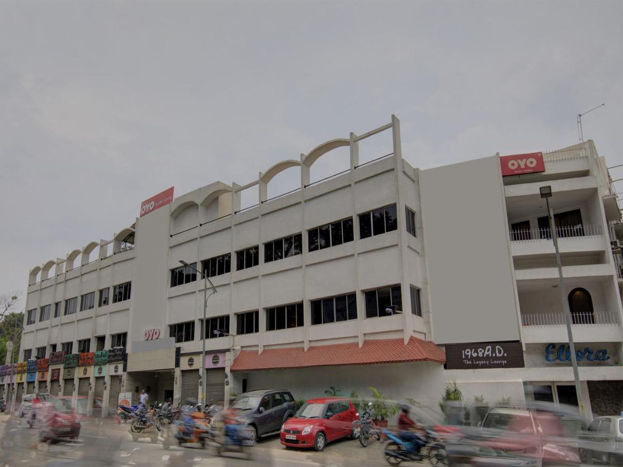 Oyo 1864 Hotel Yuvraj Ranchi Bagian luar foto